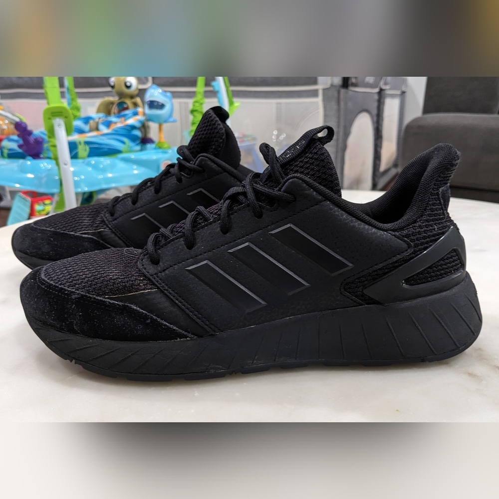 Adidas cloudfoam walking performance Questarstrike Athletic sneakers - Picture 1 of 7